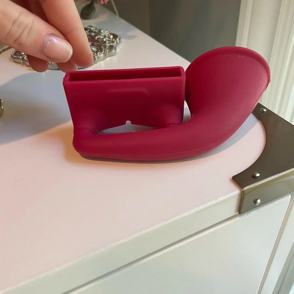 Taylor swift iPhone speaker